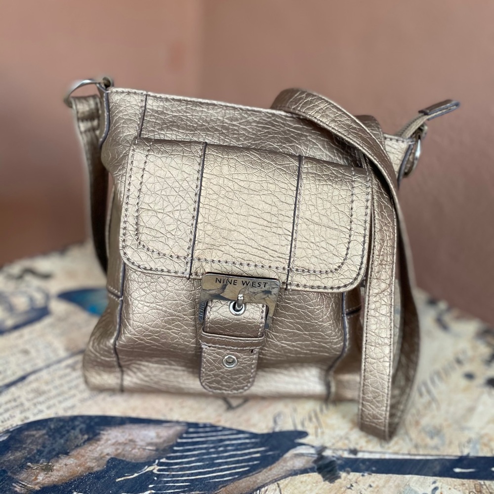 Nine West | Beautiful Washed Gold Crossbody Bag - Picture 2 of 9